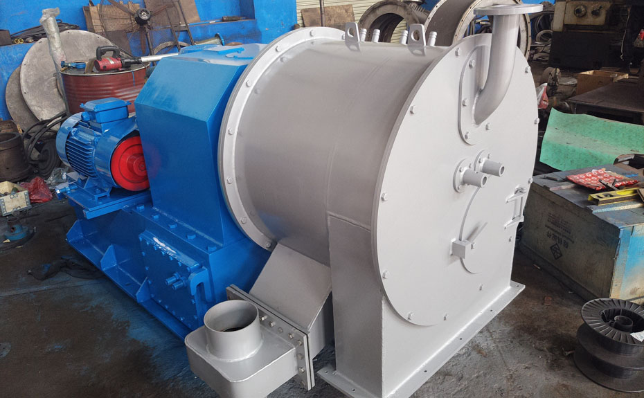 HR400雙級活塞推料離心機(jī)